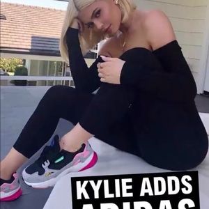 Adidas falcon sneakers